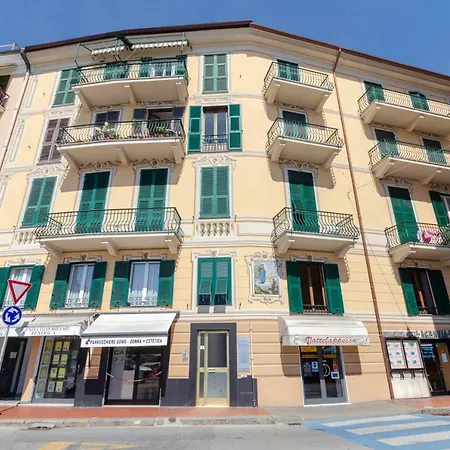 La Casa Rosa Al Mare
