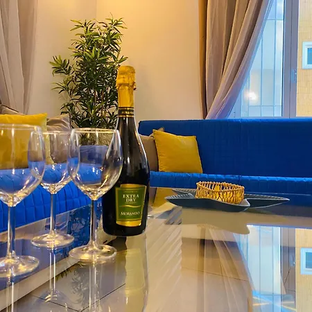 La Casa Rosa Al Mare Apartamento *