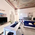 Appartamento Casa Rosa Al Mare, Rapallo