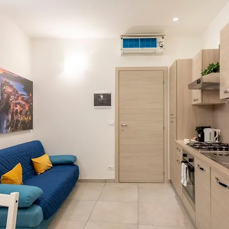 Casa Rosa Al Mare, *