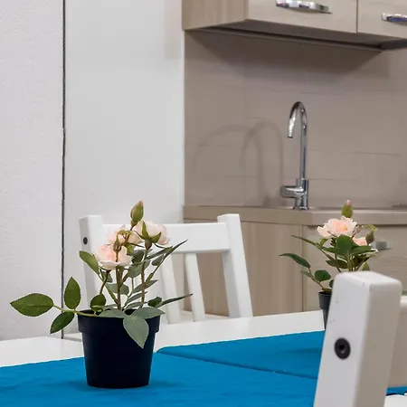 Casa Rosa Al Mare, *